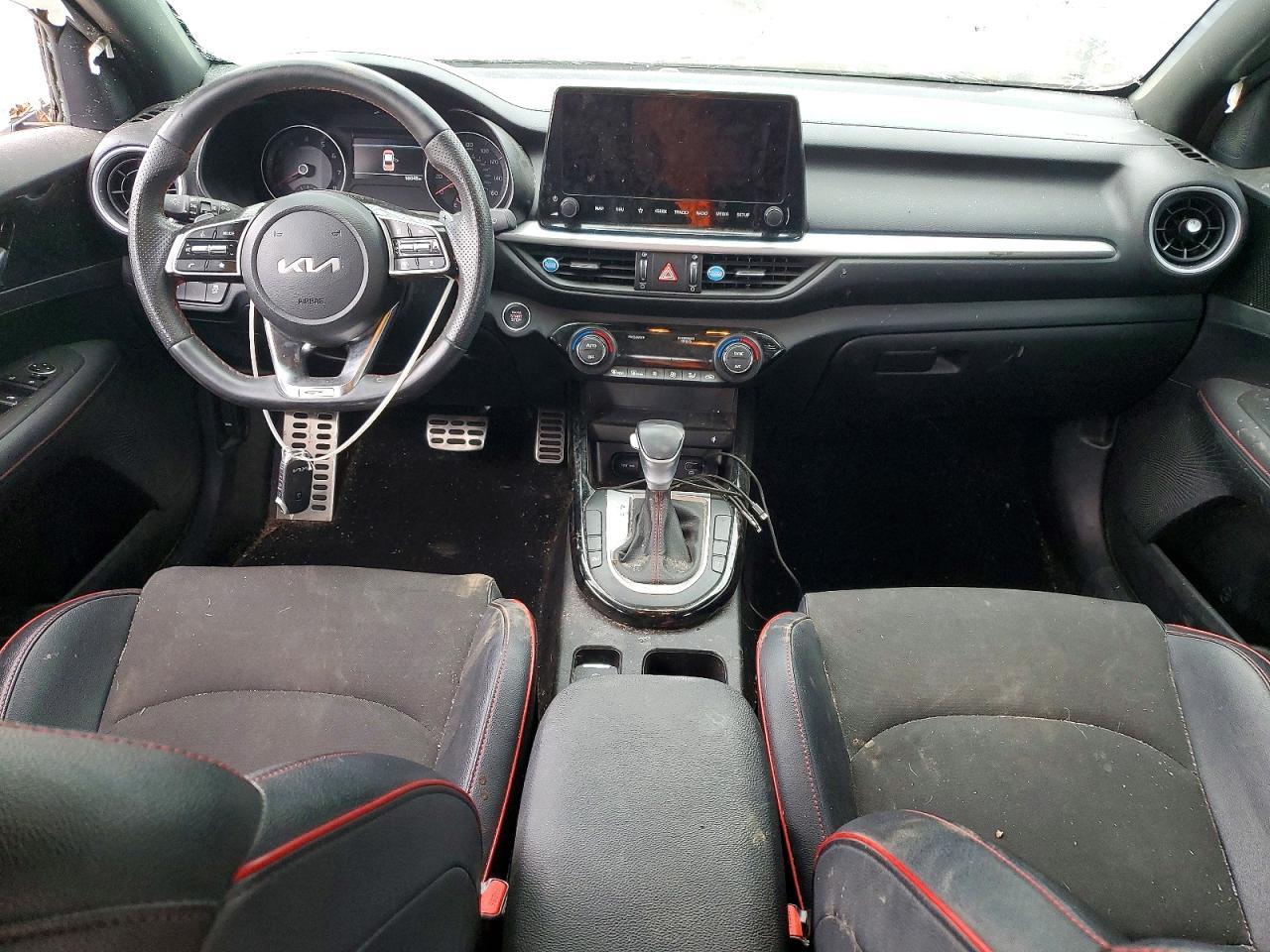 2023 KIA FORTE