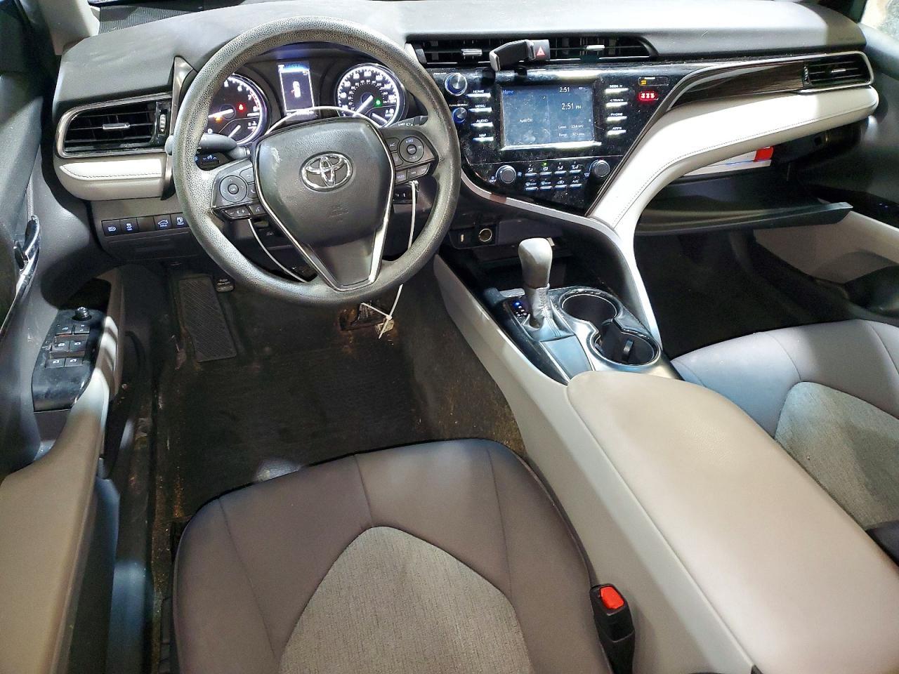 2019 TOYOTA CAMRY