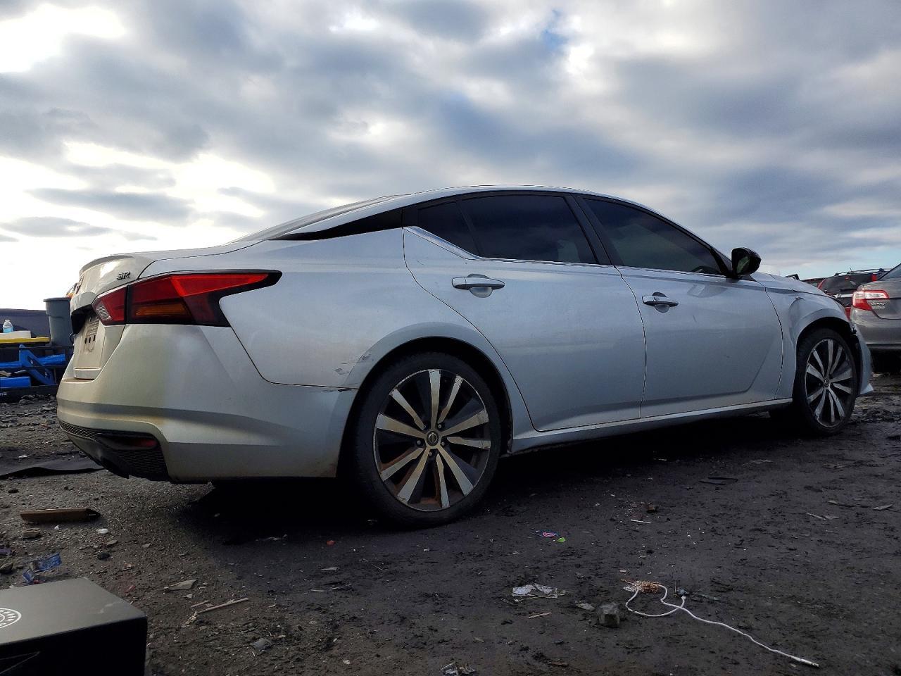 2019 NISSAN ALTIMA