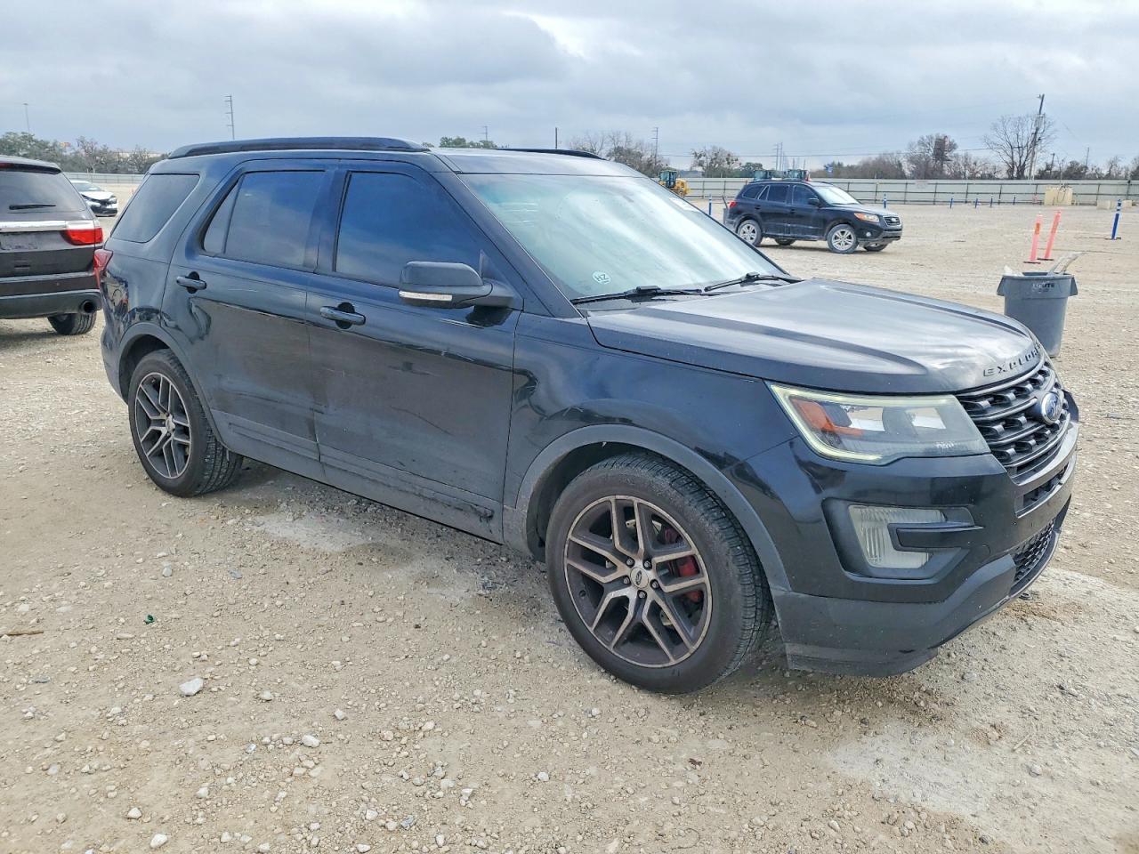 2017 FORD Explorer Sport Trac