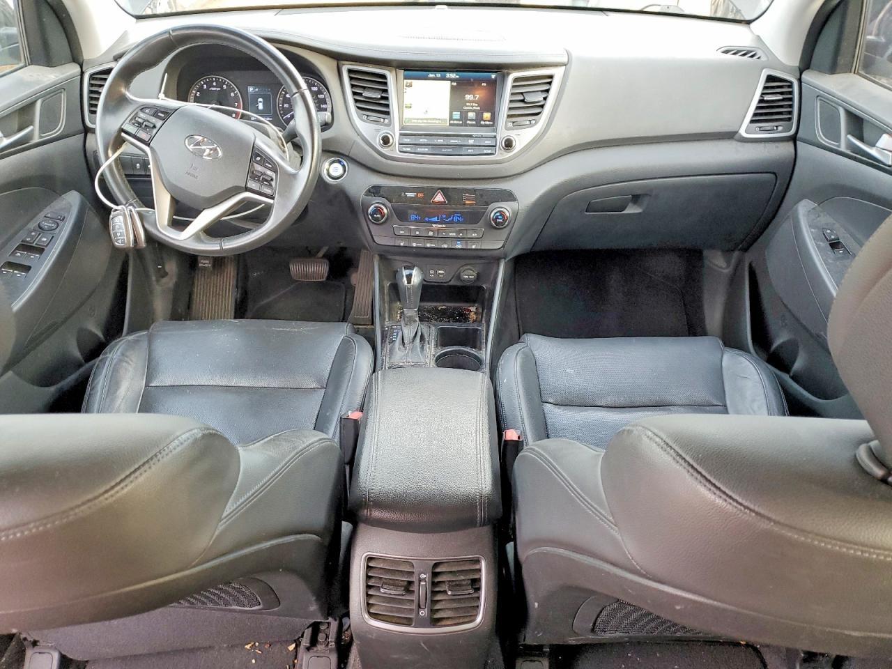 2016 HYUNDAI TUCSON