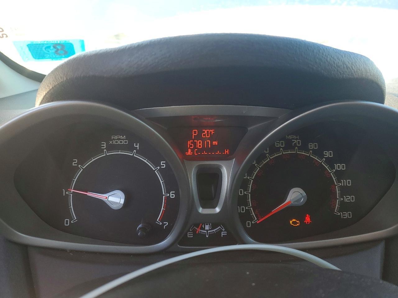2013 FORD Fiesta