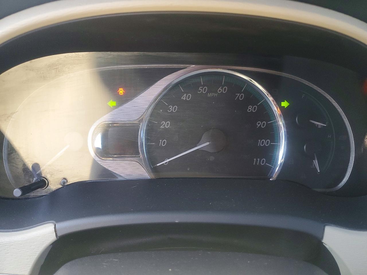 2014 TOYOTA SIENNA