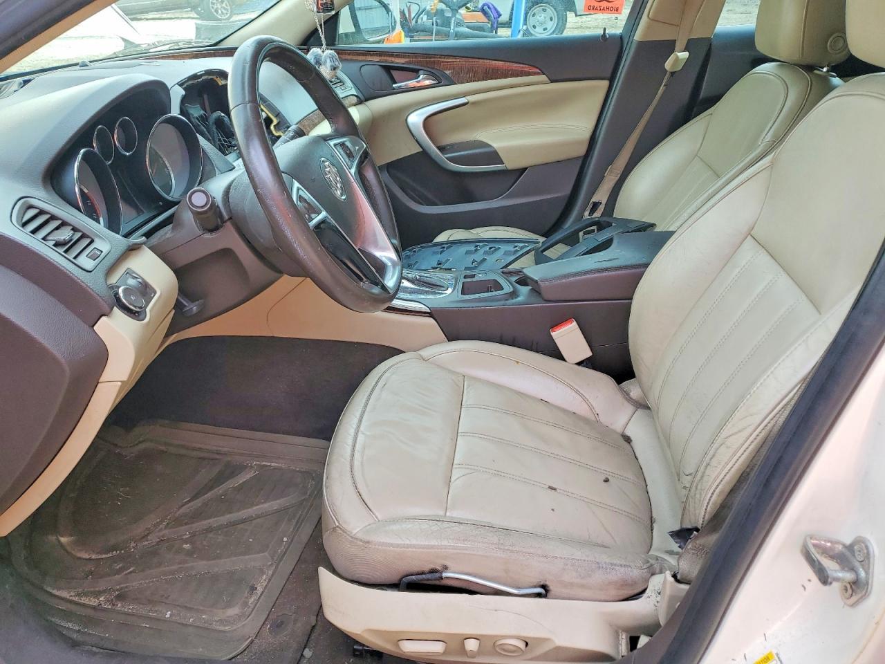 2012 BUICK Regal