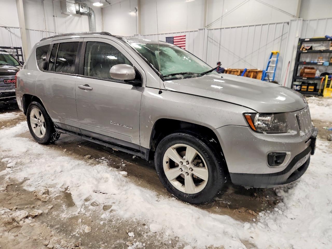 2015 JEEP Compass