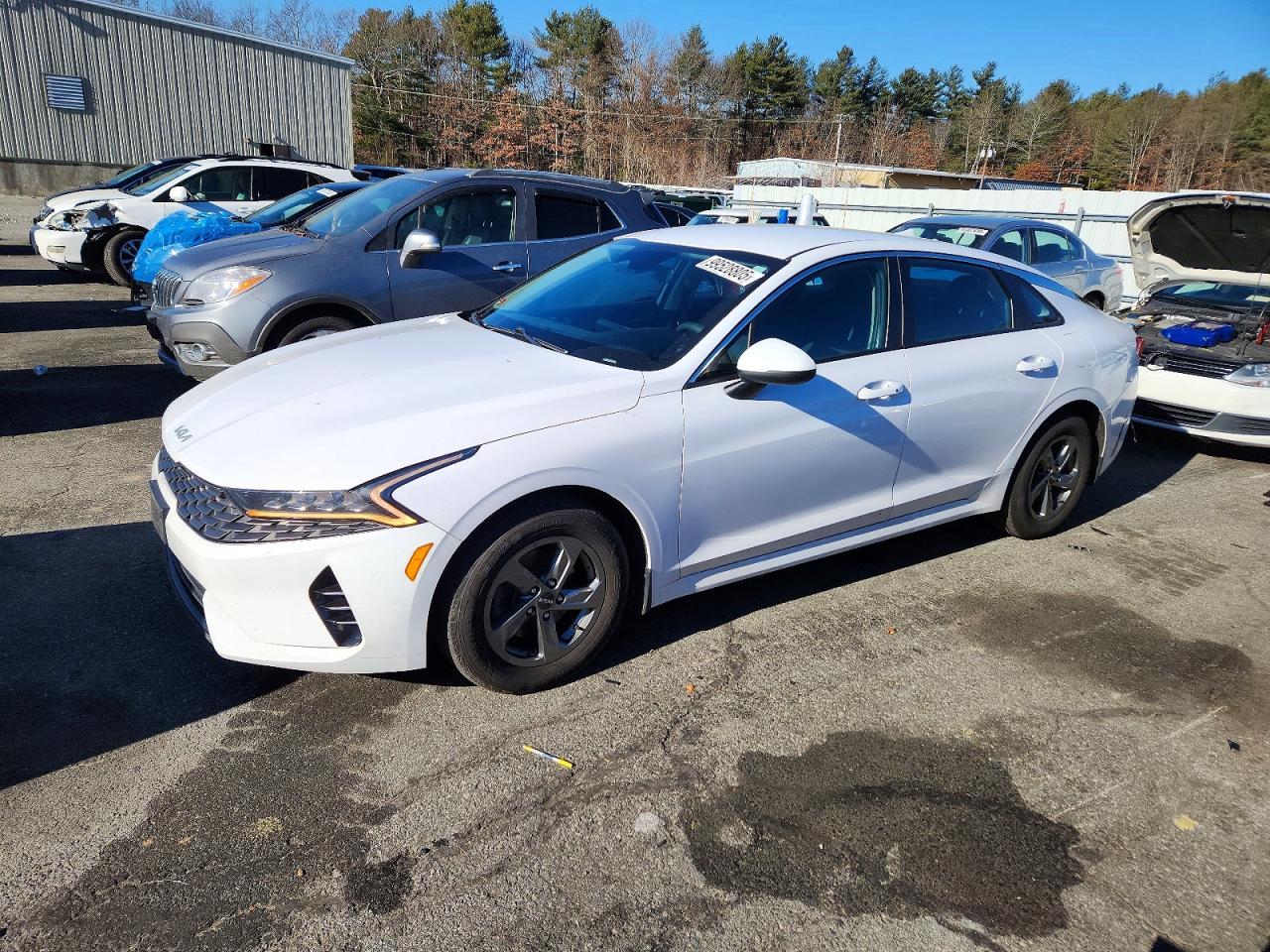 2022 KIA K5