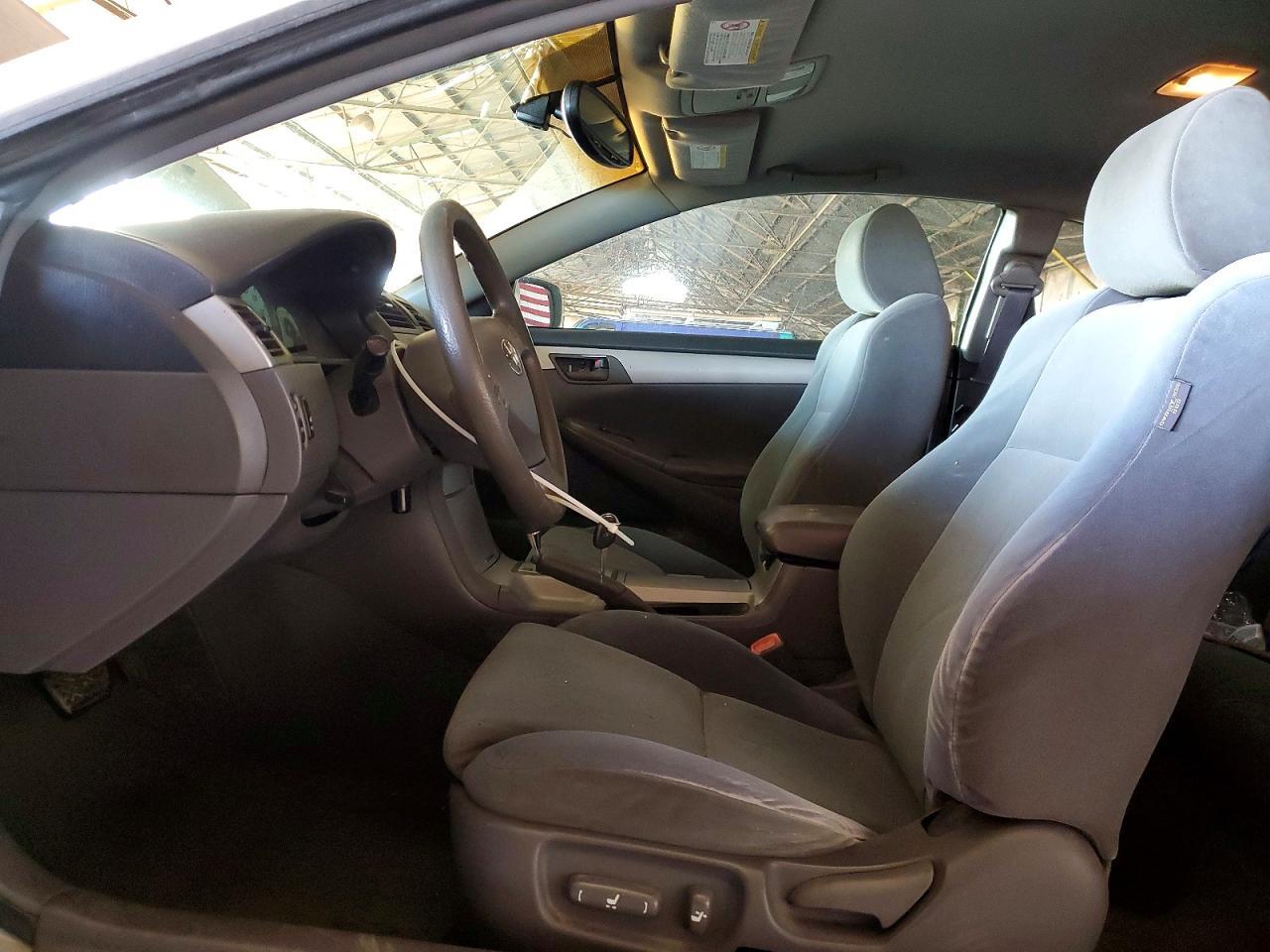 2004 TOYOTA CAMRY
