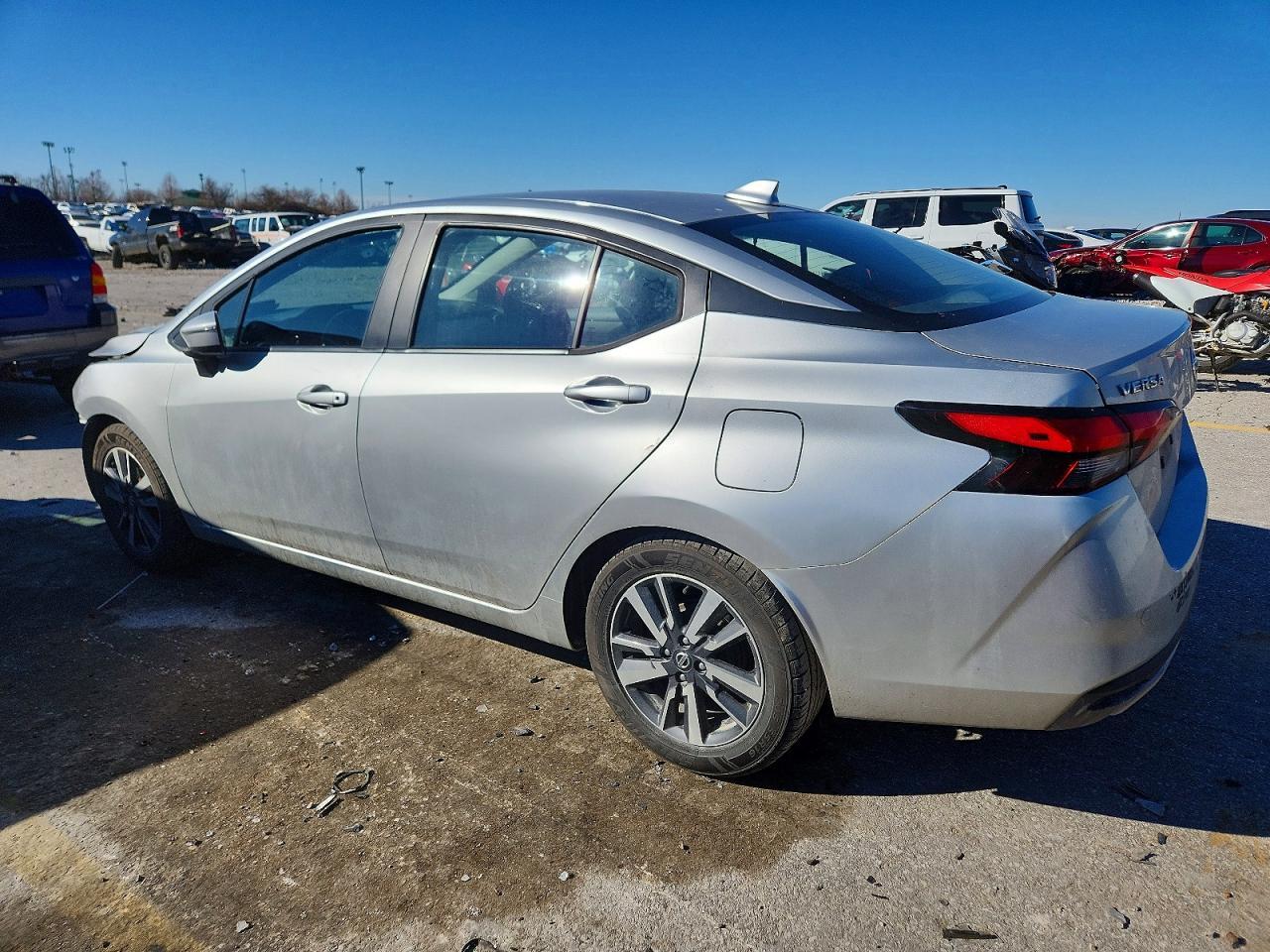 2021 NISSAN VERSA