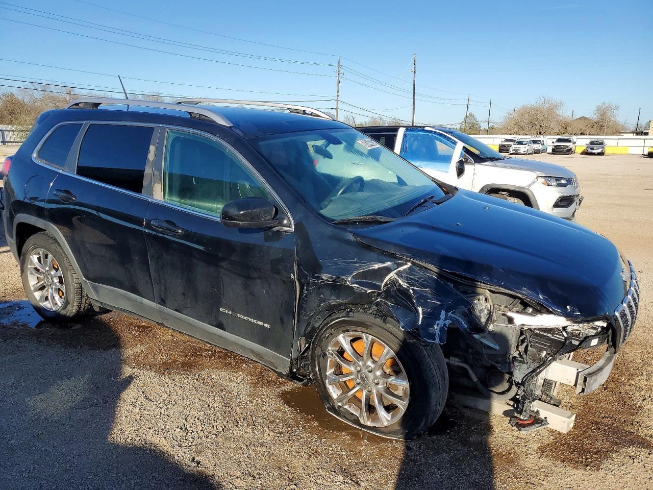 2019 JEEP CHEROKEE