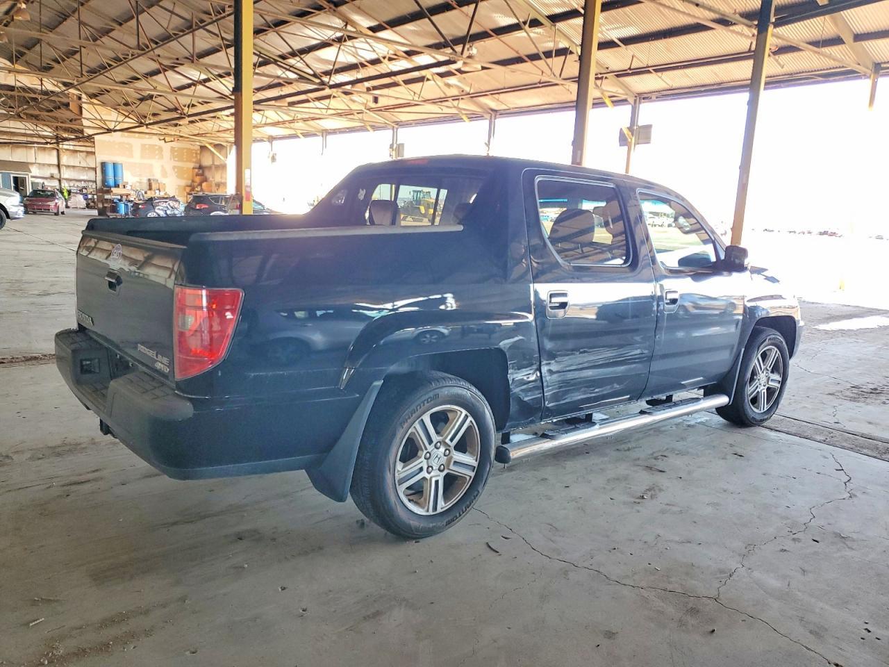 2011 HONDA Ridgeline