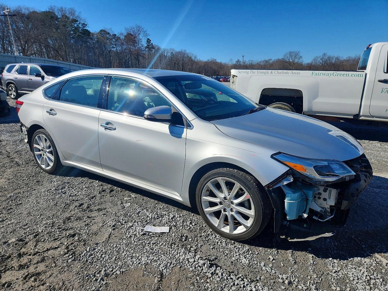 2013 TOYOTA Avalon