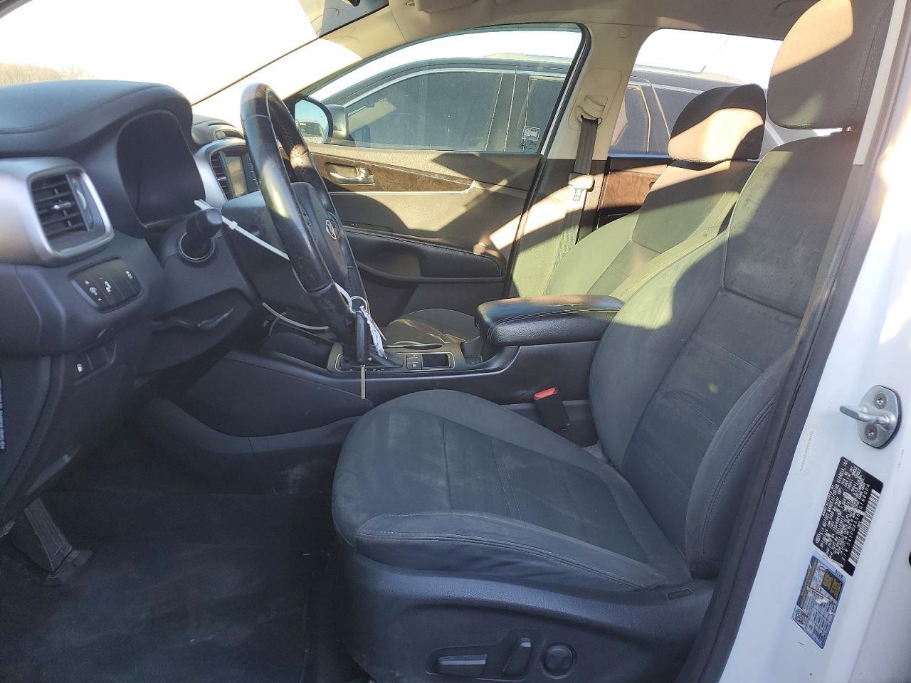 2017 KIA SORENTO