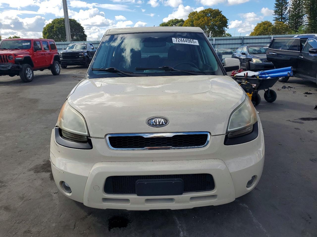 2011 KIA SOUL