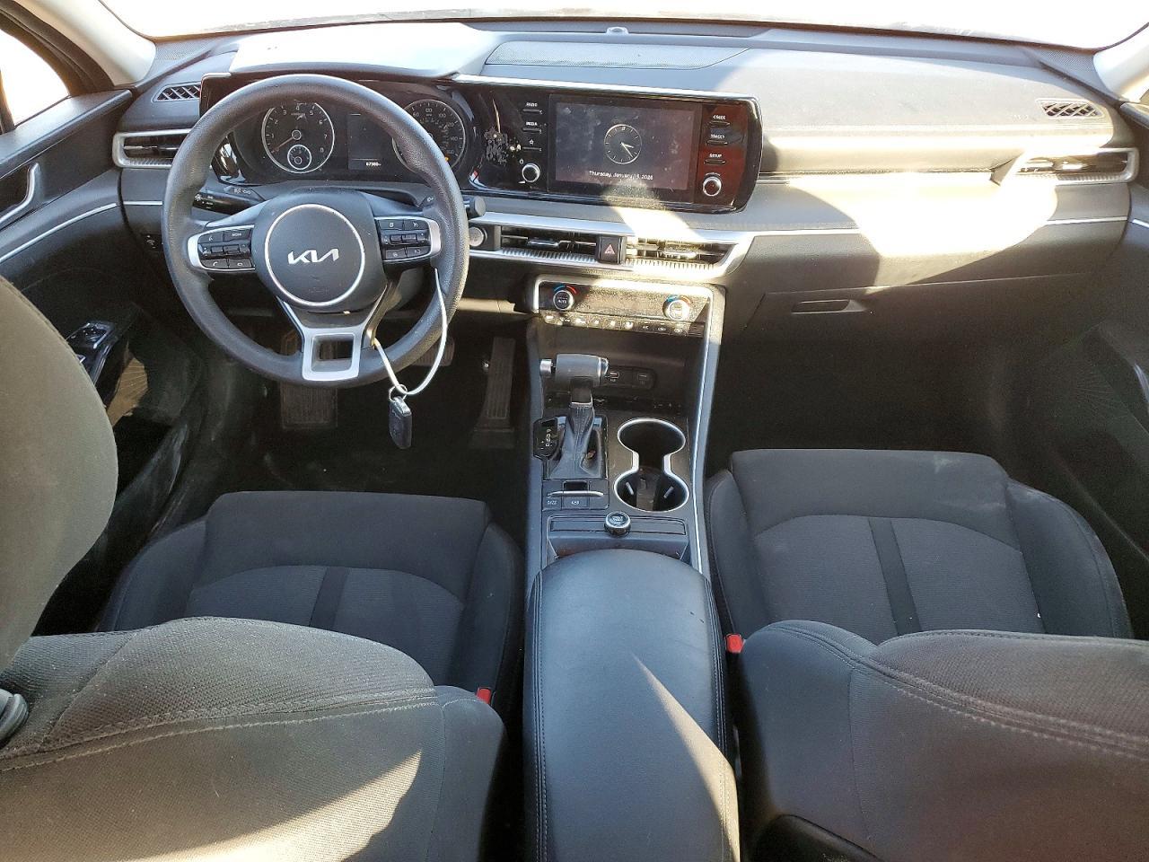 2022 KIA K5