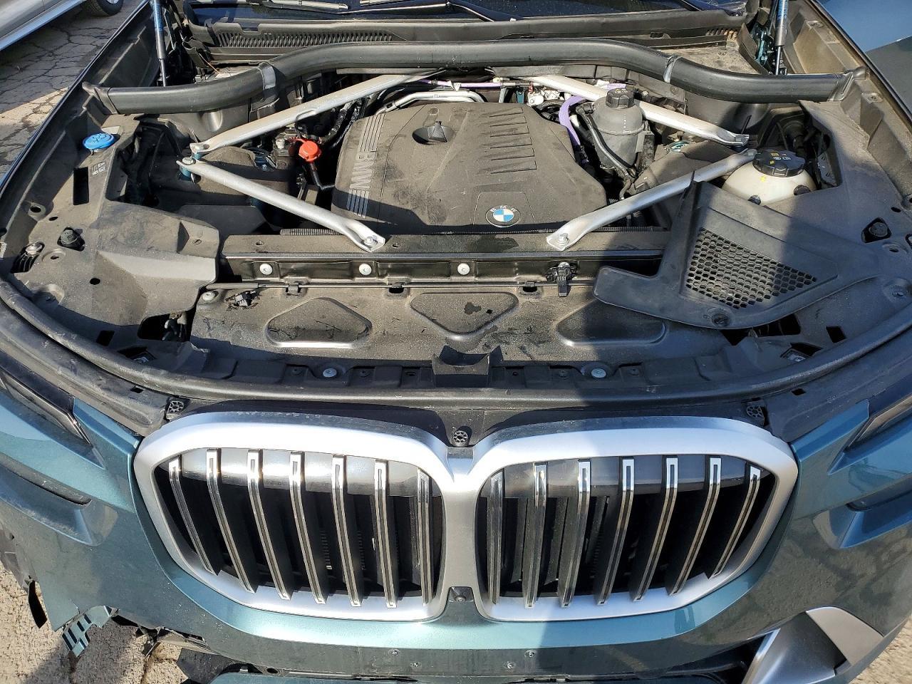 2024 BMW X7