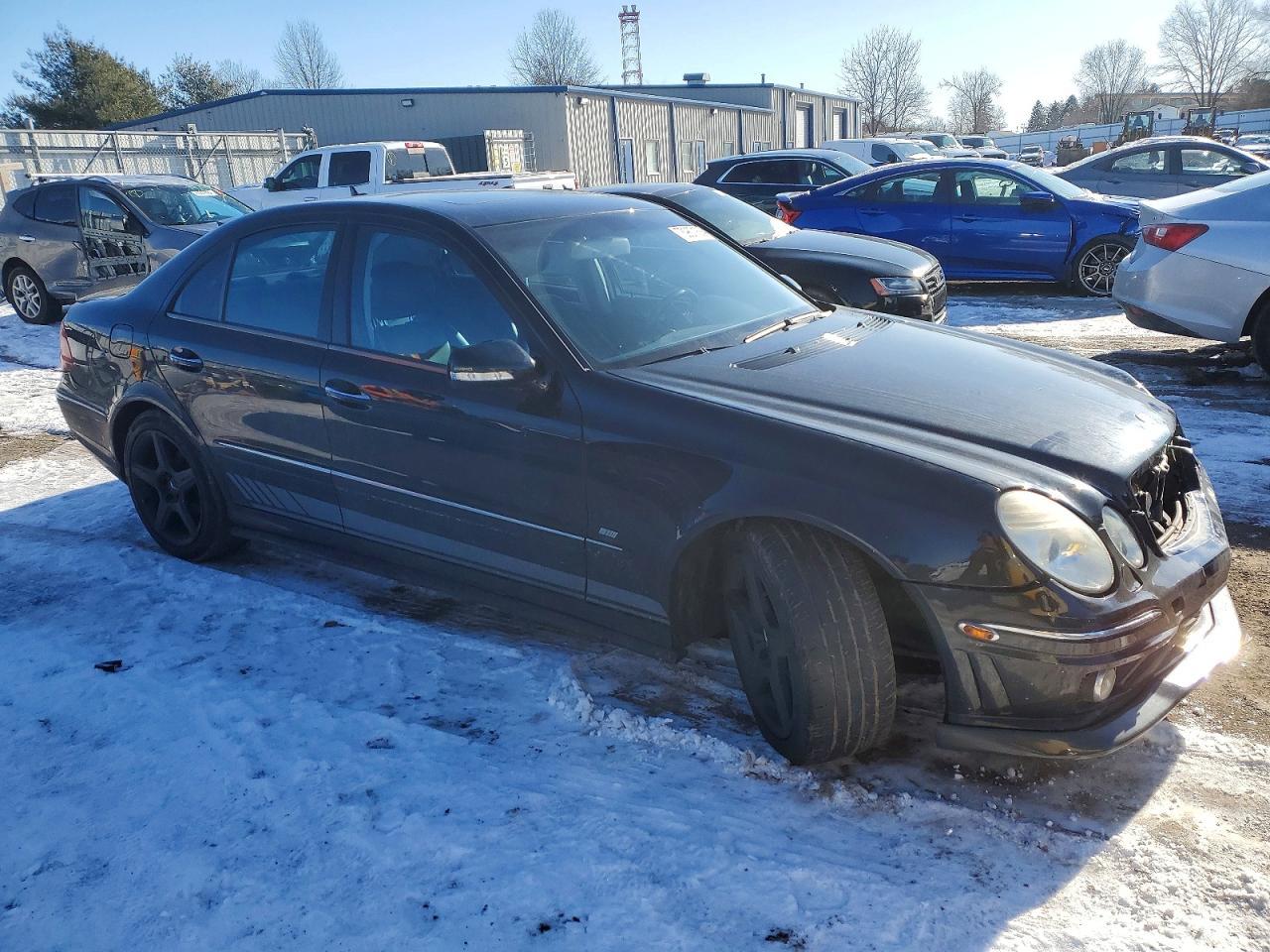 2009 MERCEDES-BENZ E-Class