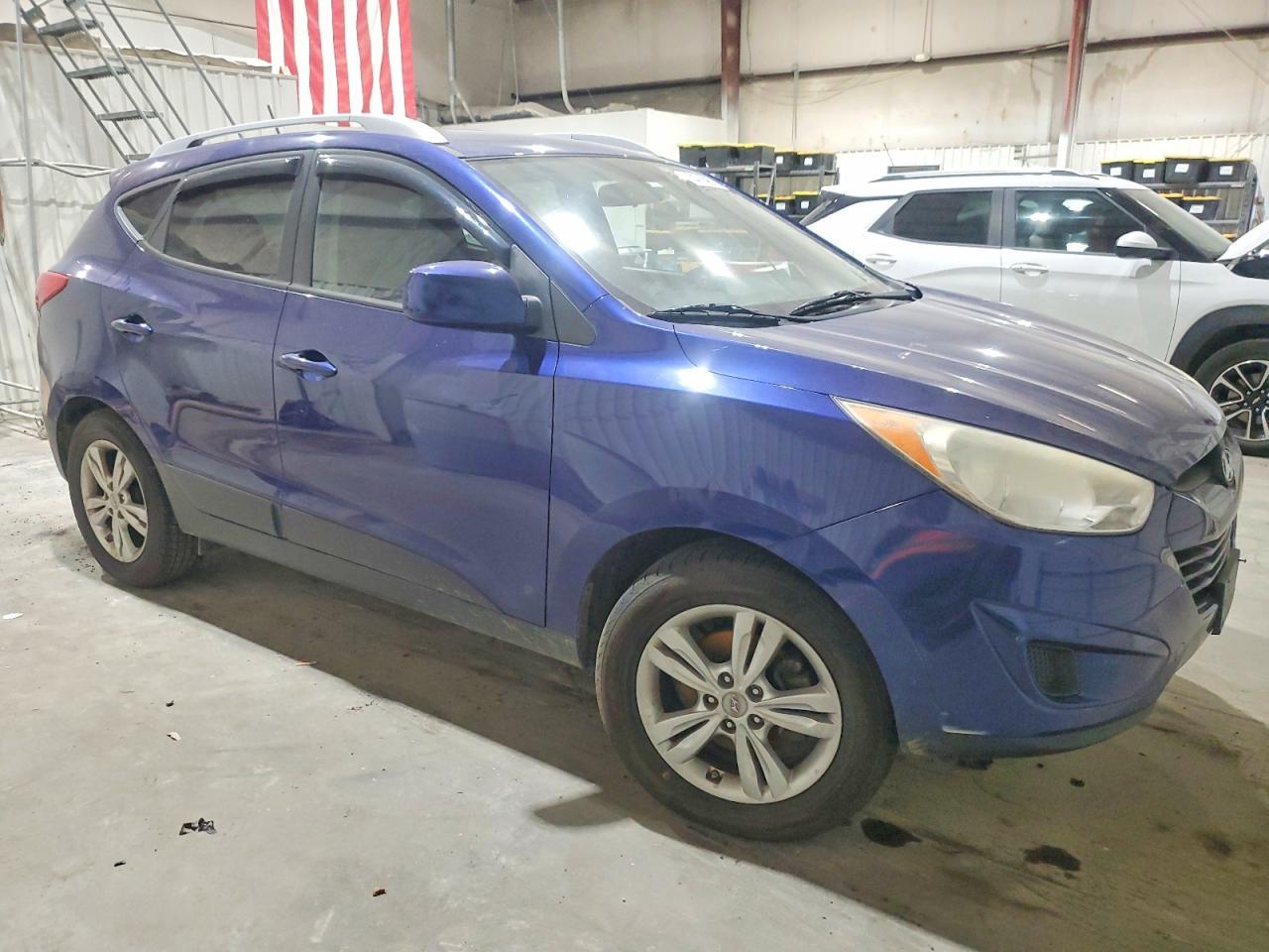 2011 HYUNDAI TUCSON