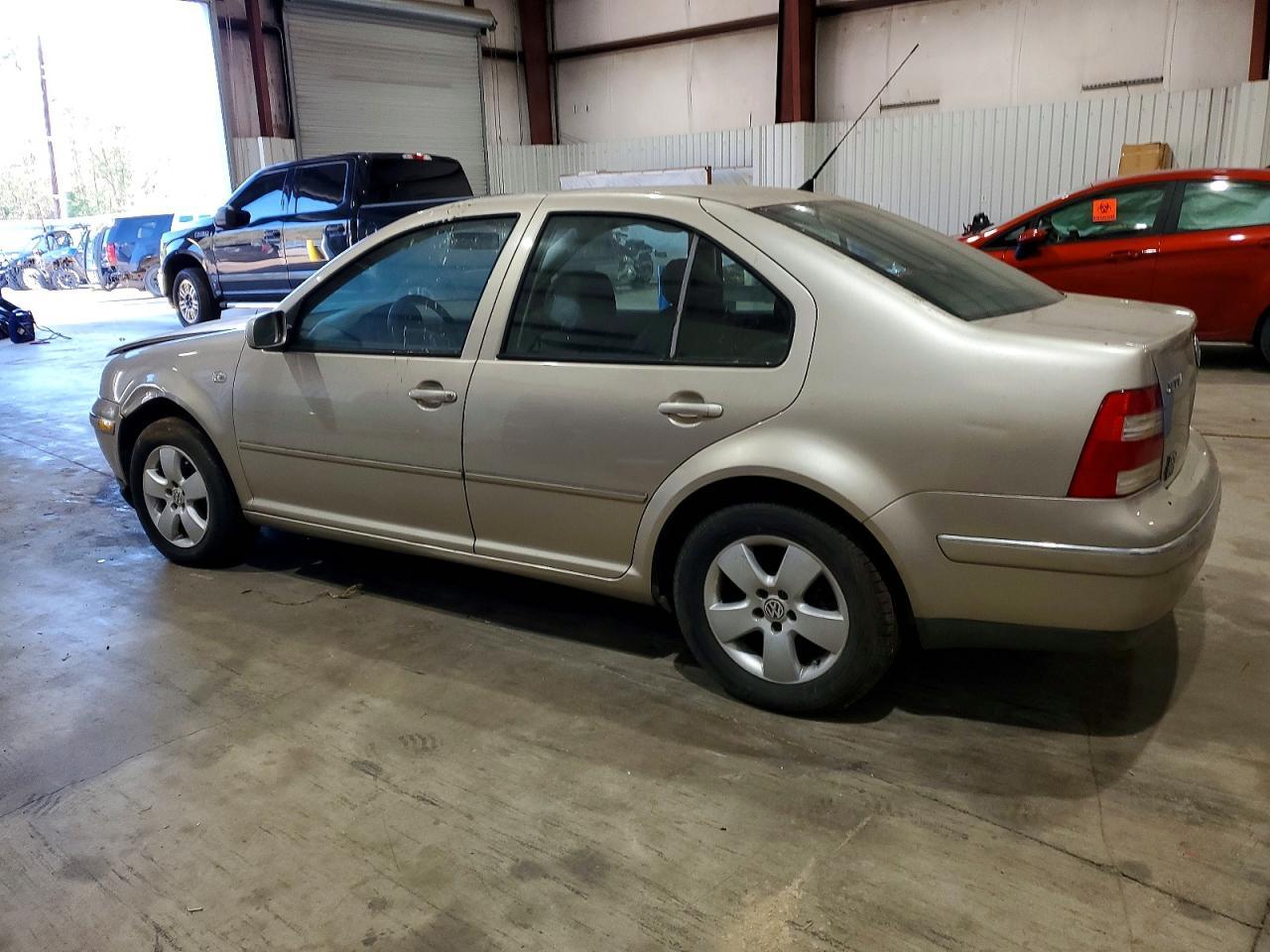 2004 VOLKSWAGEN JETTA