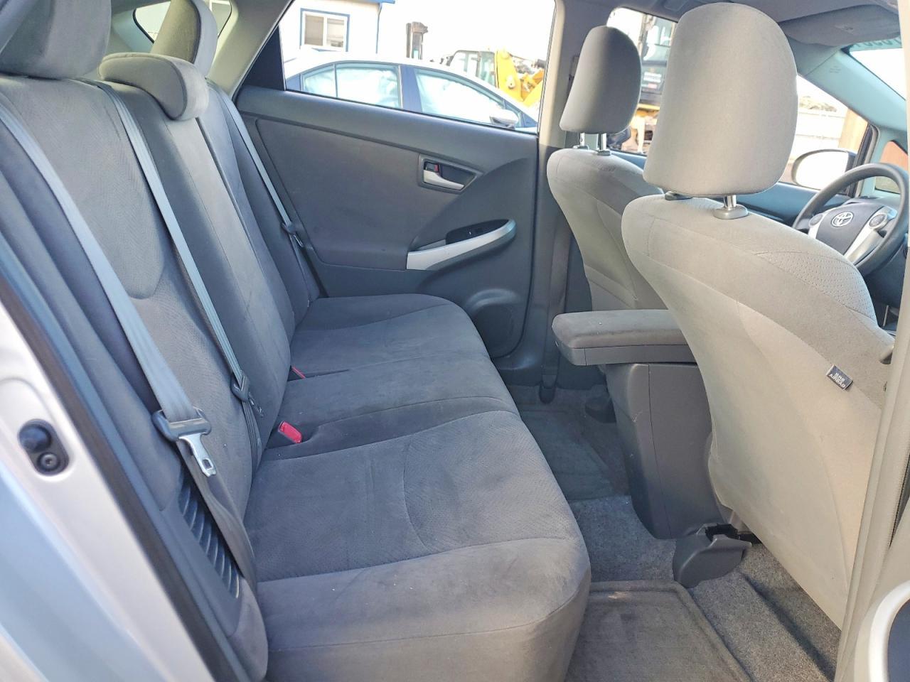 2011 TOYOTA PRIUS