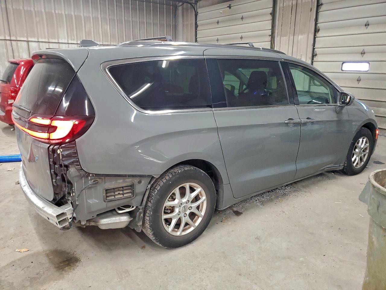 2021 CHRYSLER Pacifica