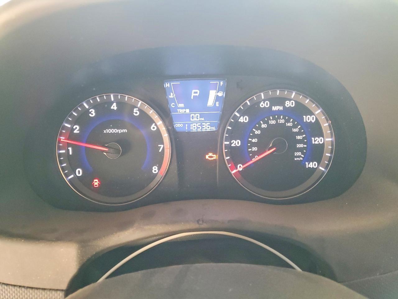2012 HYUNDAI ACCENT