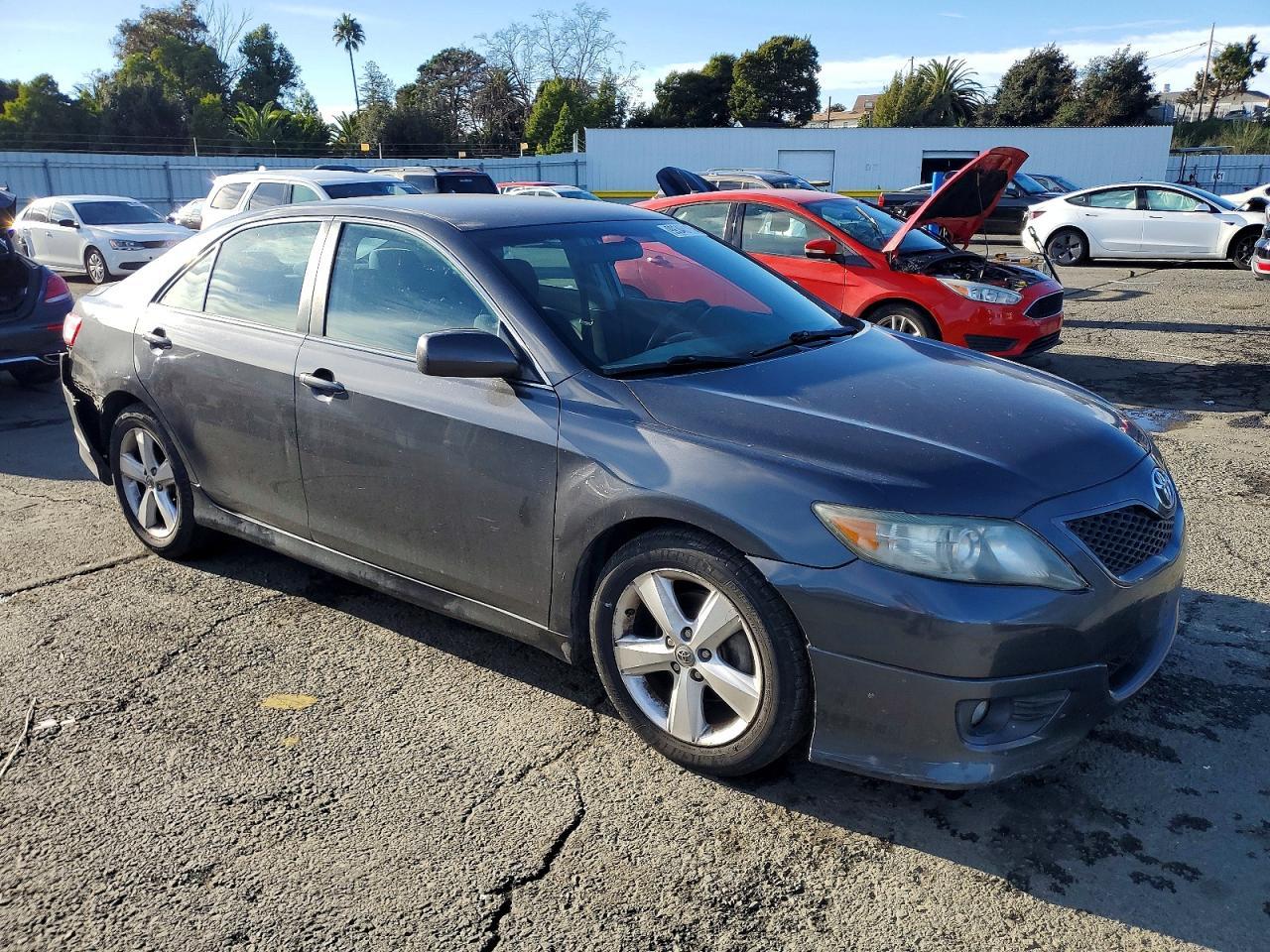 2010 TOYOTA CAMRY