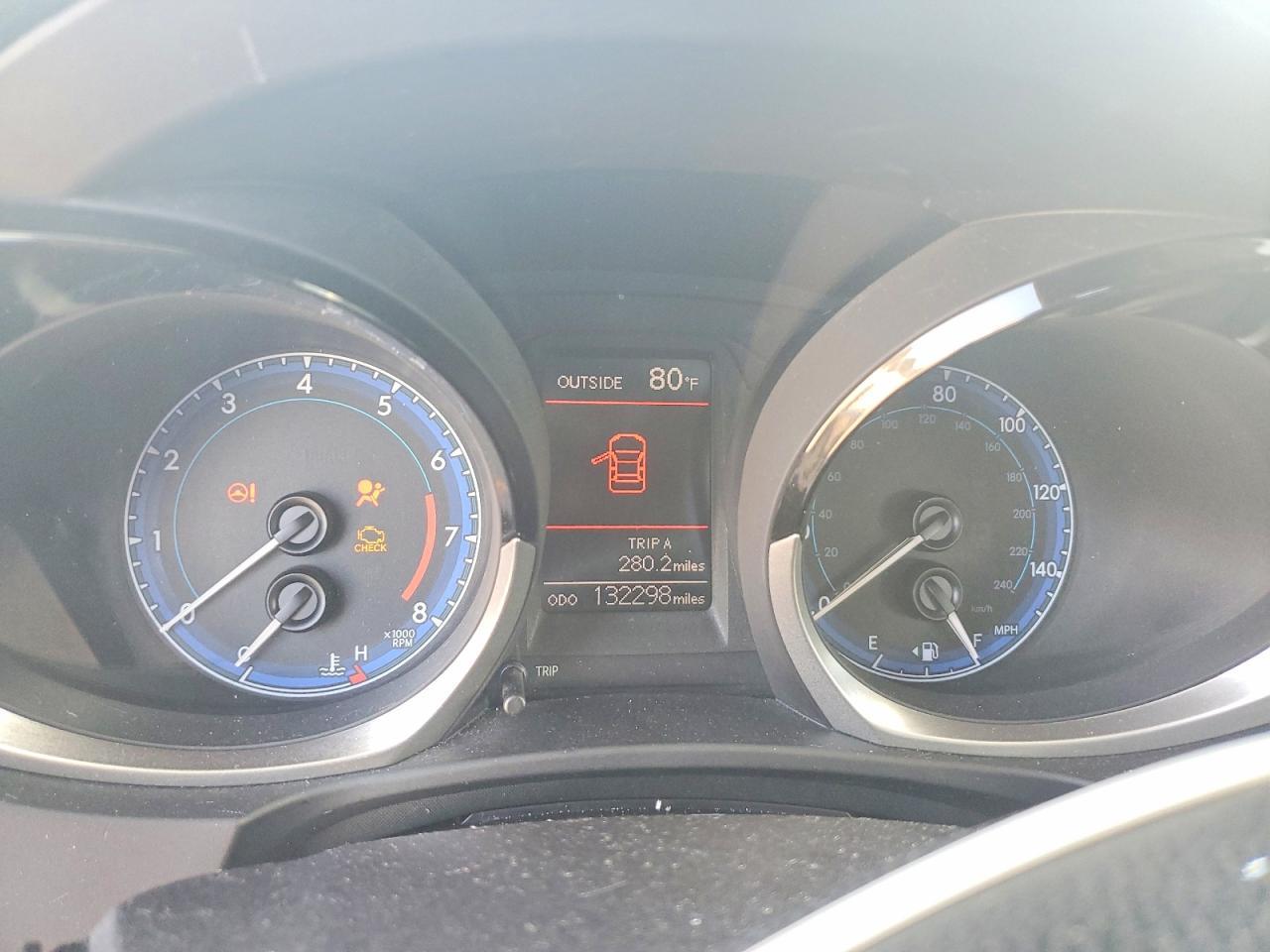 2016 TOYOTA COROLLA