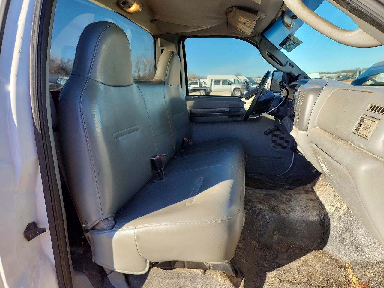 2004 FORD F-350