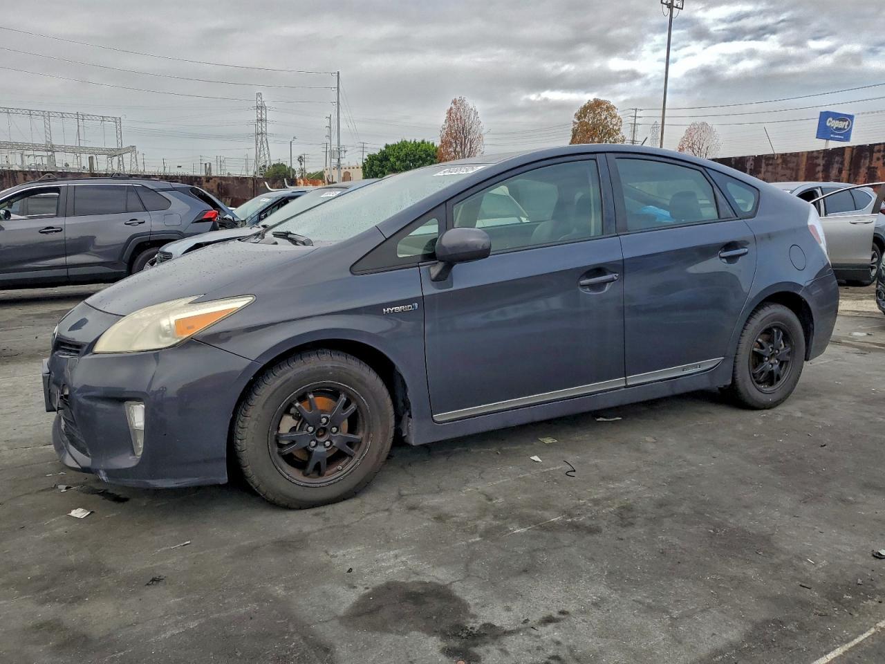 2013 TOYOTA PRIUS
