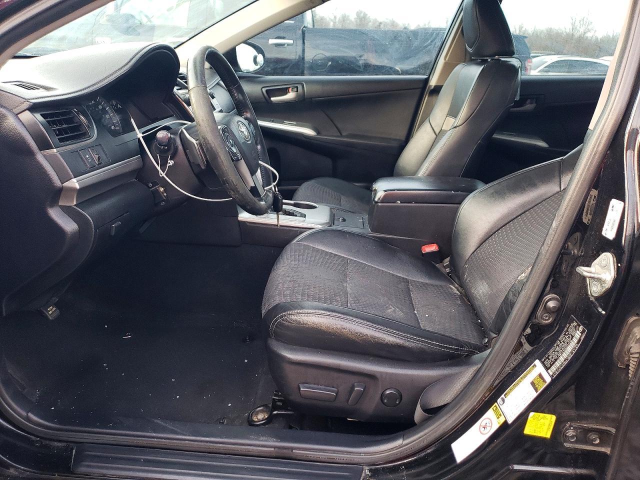 2014 TOYOTA CAMRY