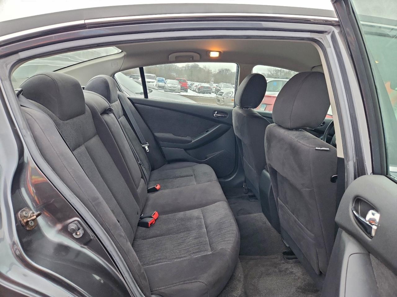 2010 NISSAN ALTIMA