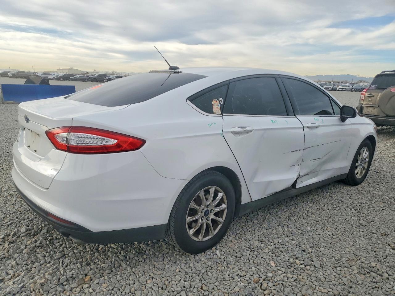 2015 FORD FUSION