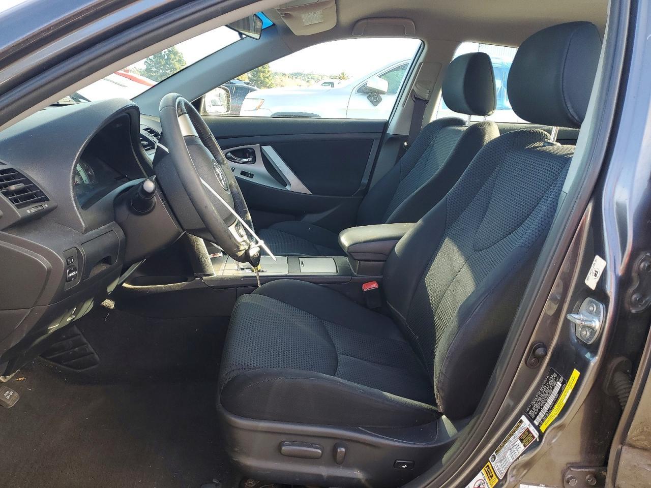 2010 TOYOTA CAMRY