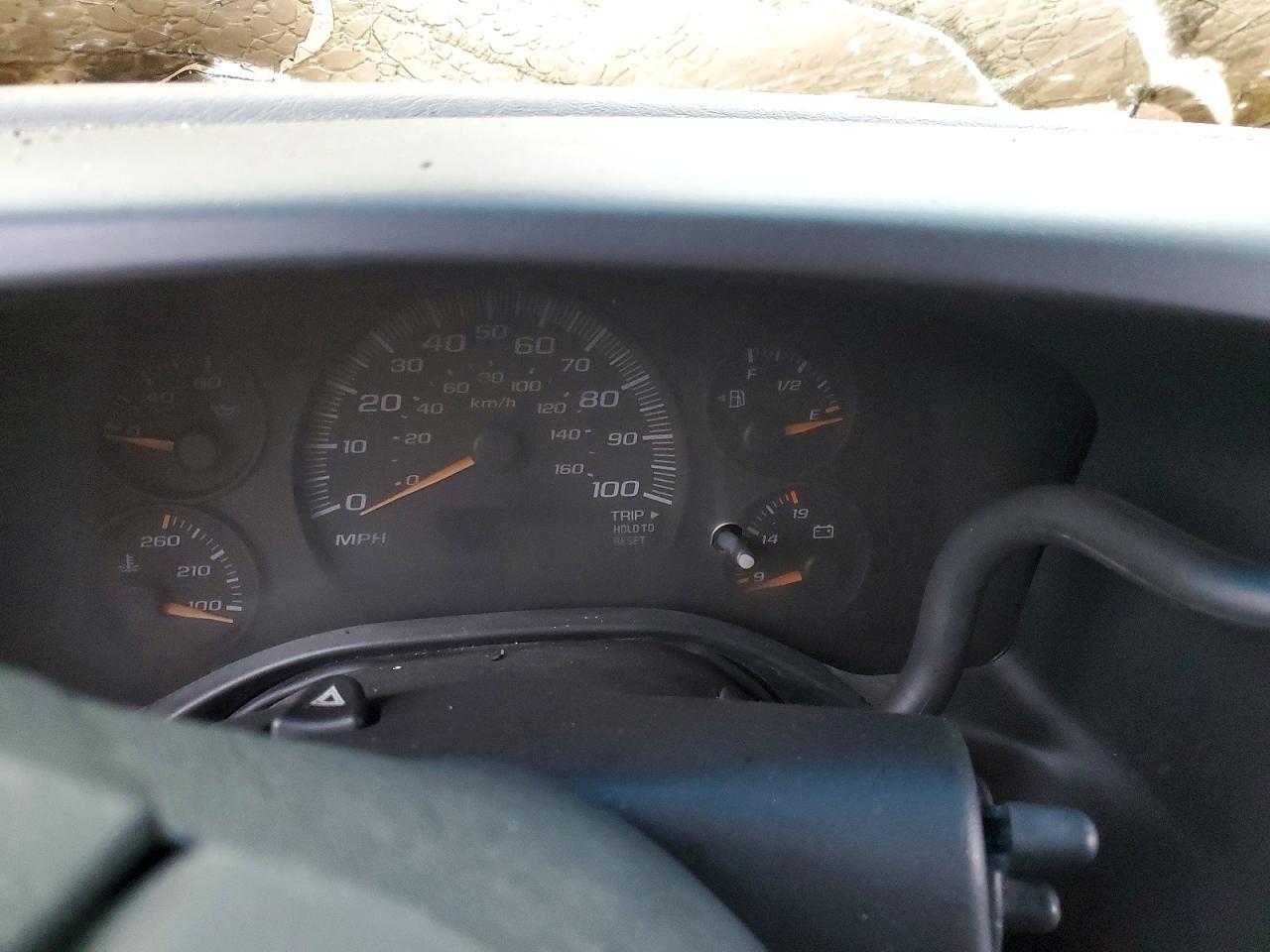 2003 GMC Savana