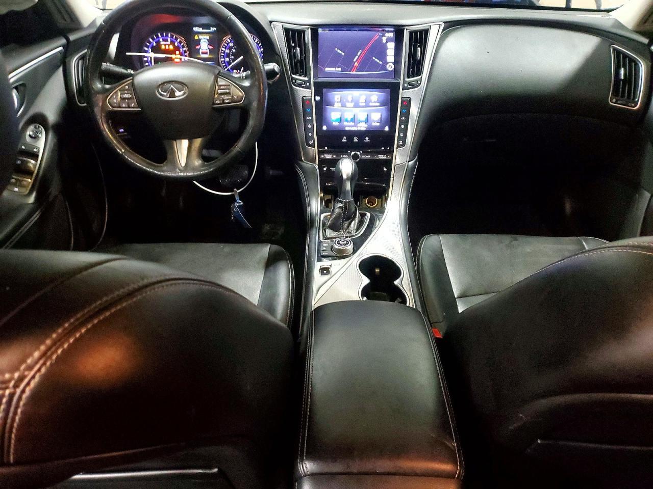2015 INFINITI Q50