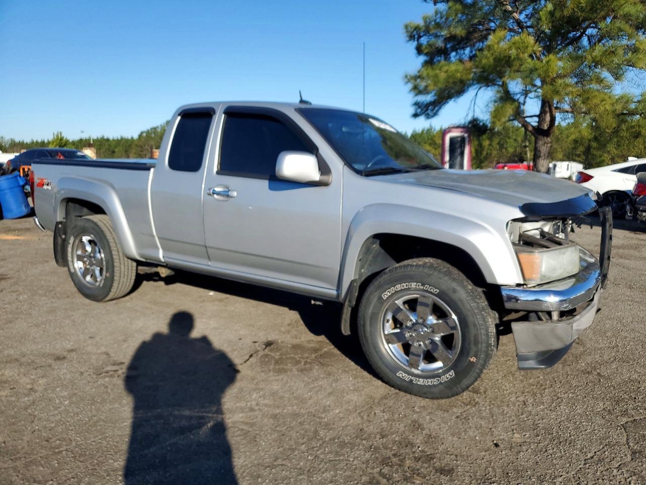 2011 CHEVROLET COLORADO