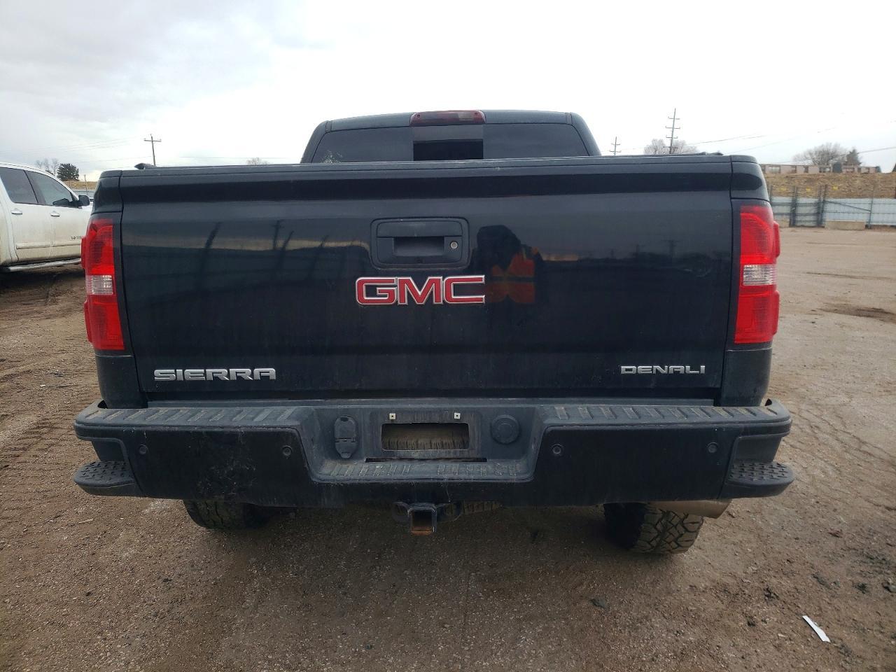 2015 GMC Sierra