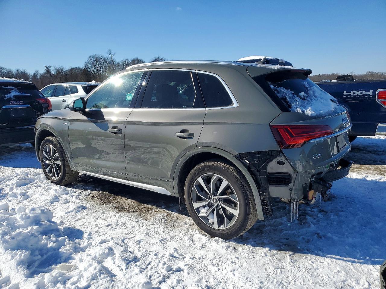 2023 AUDI Q5