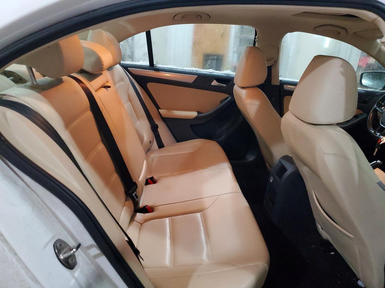 2018 VOLKSWAGEN JETTA
