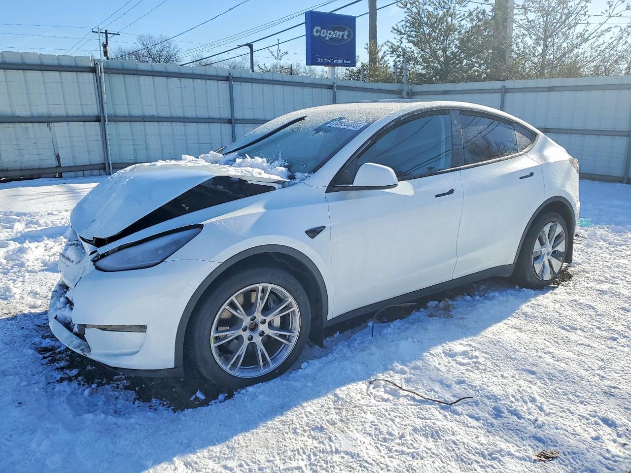 2023 TESLA MODEL Y