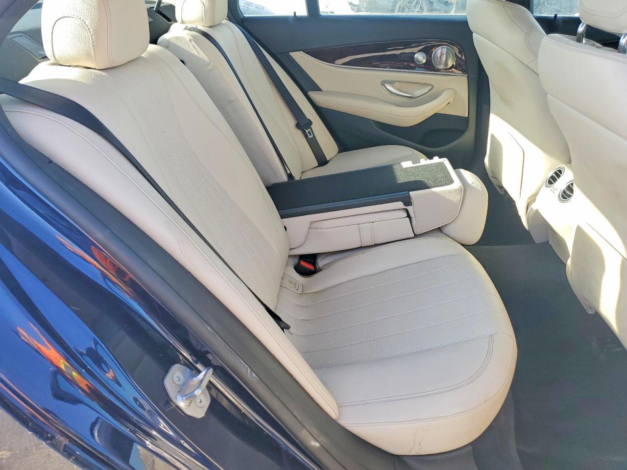 2017 MERCEDES-BENZ E-Class
