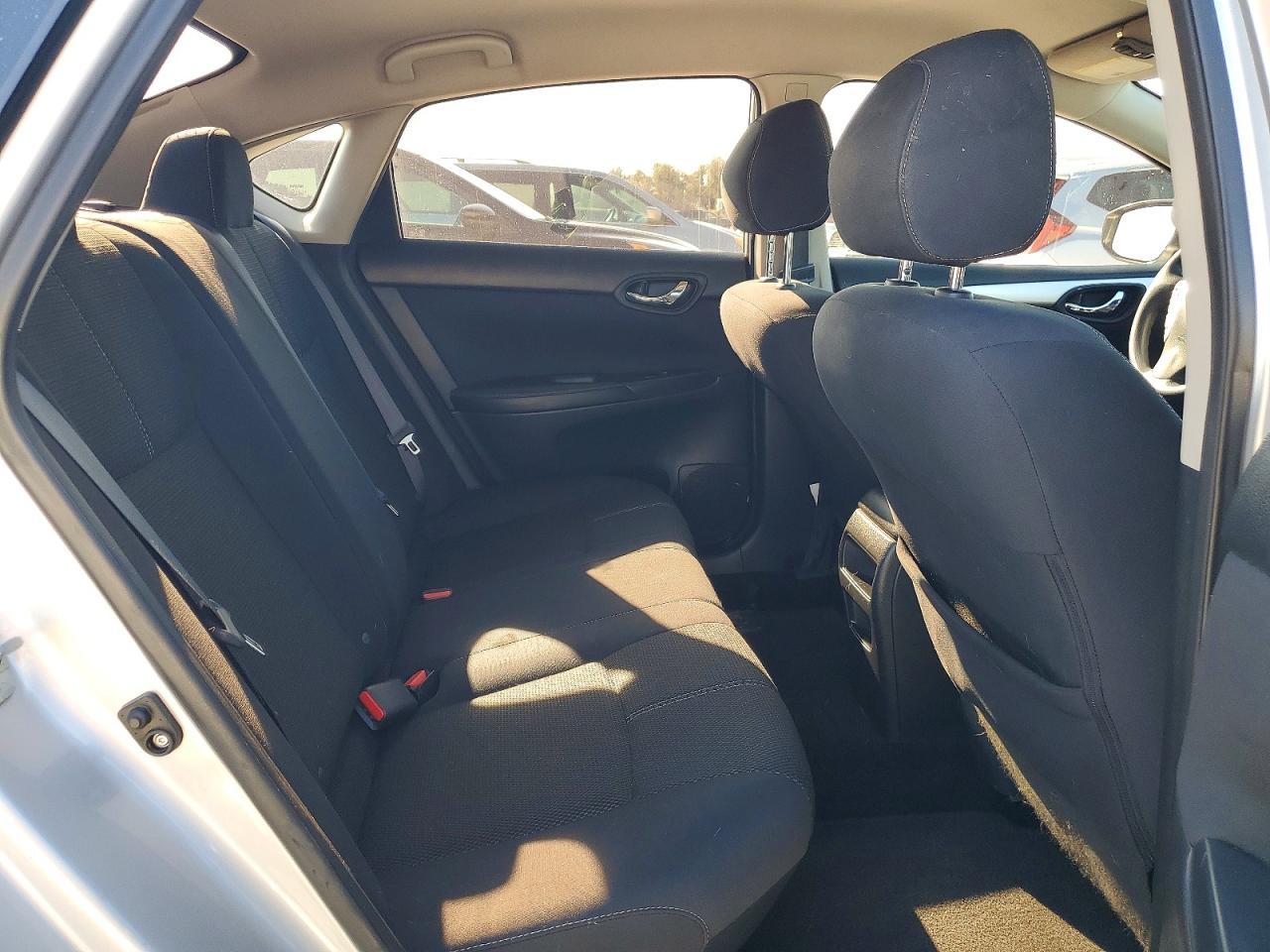 2016 NISSAN SENTRA