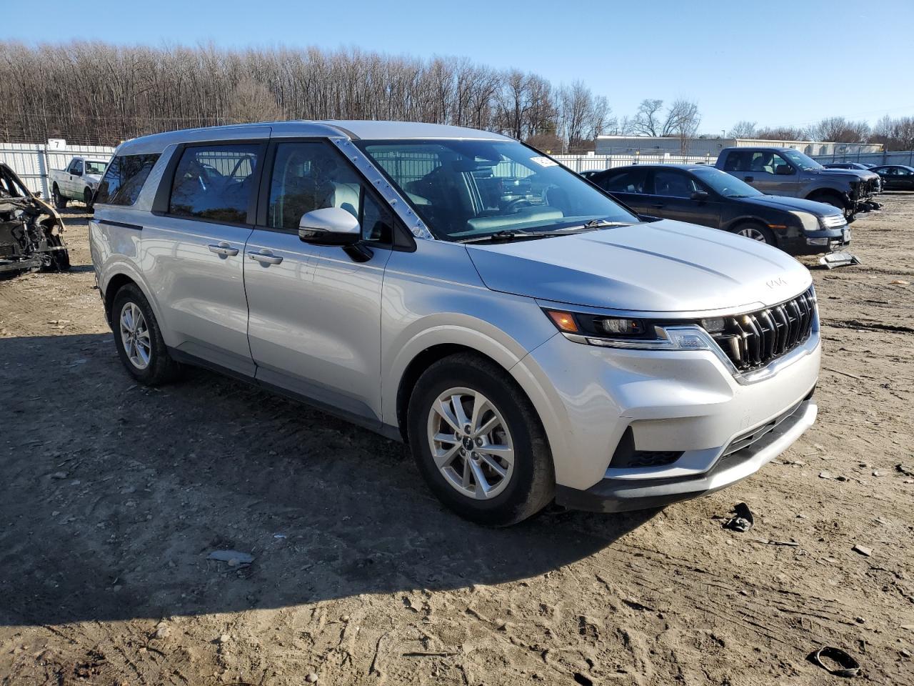 2023 KIA Carnival