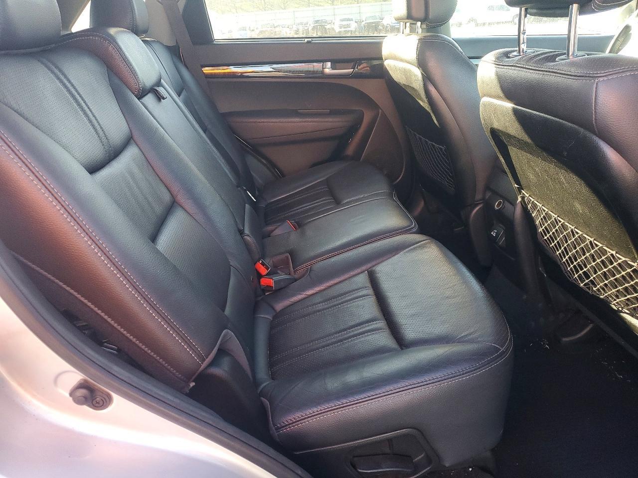 2014 KIA SORENTO