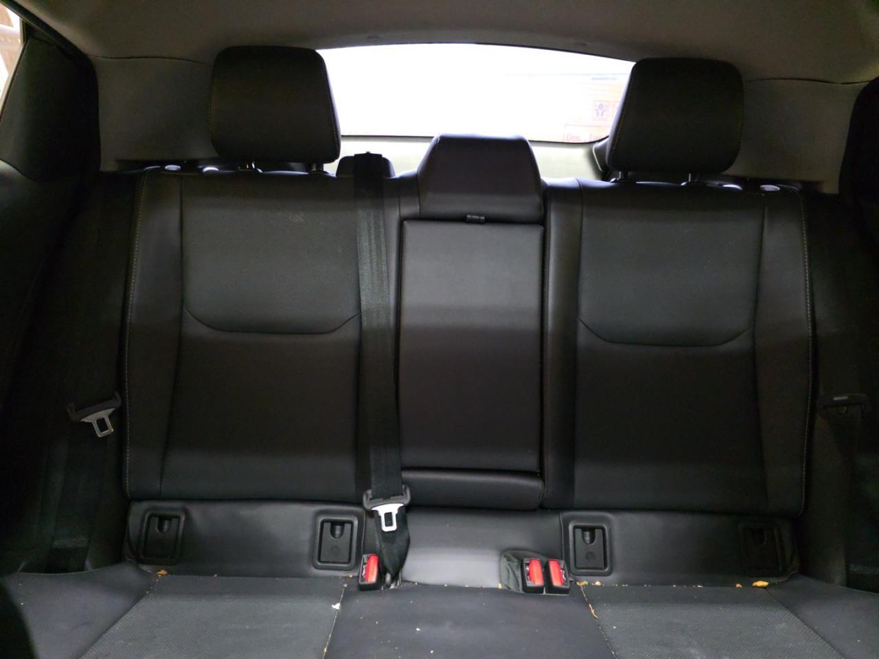 2024 TOYOTA PRIUS