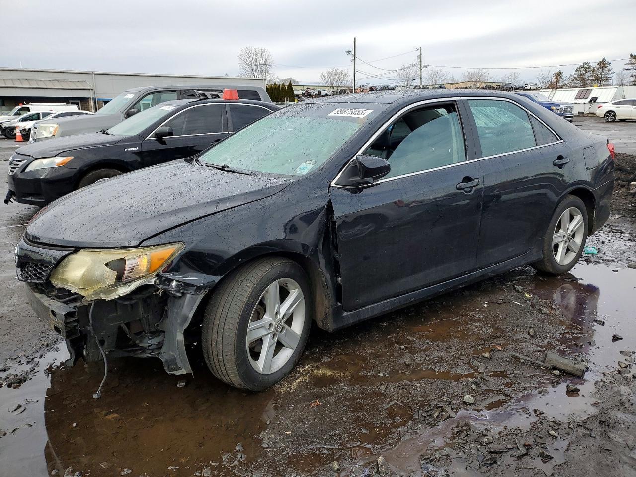 2012 TOYOTA CAMRY