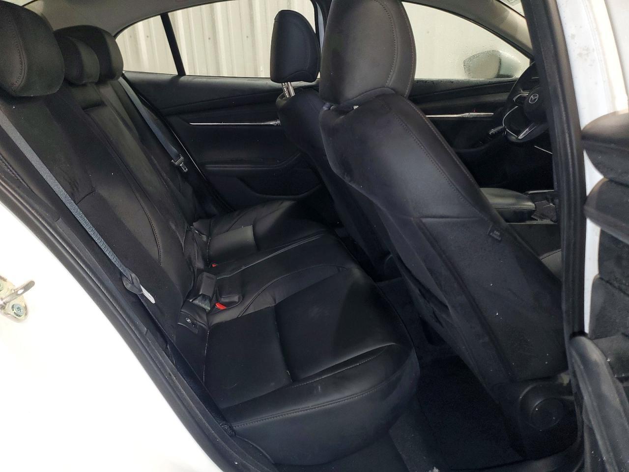 2025 MAZDA 3