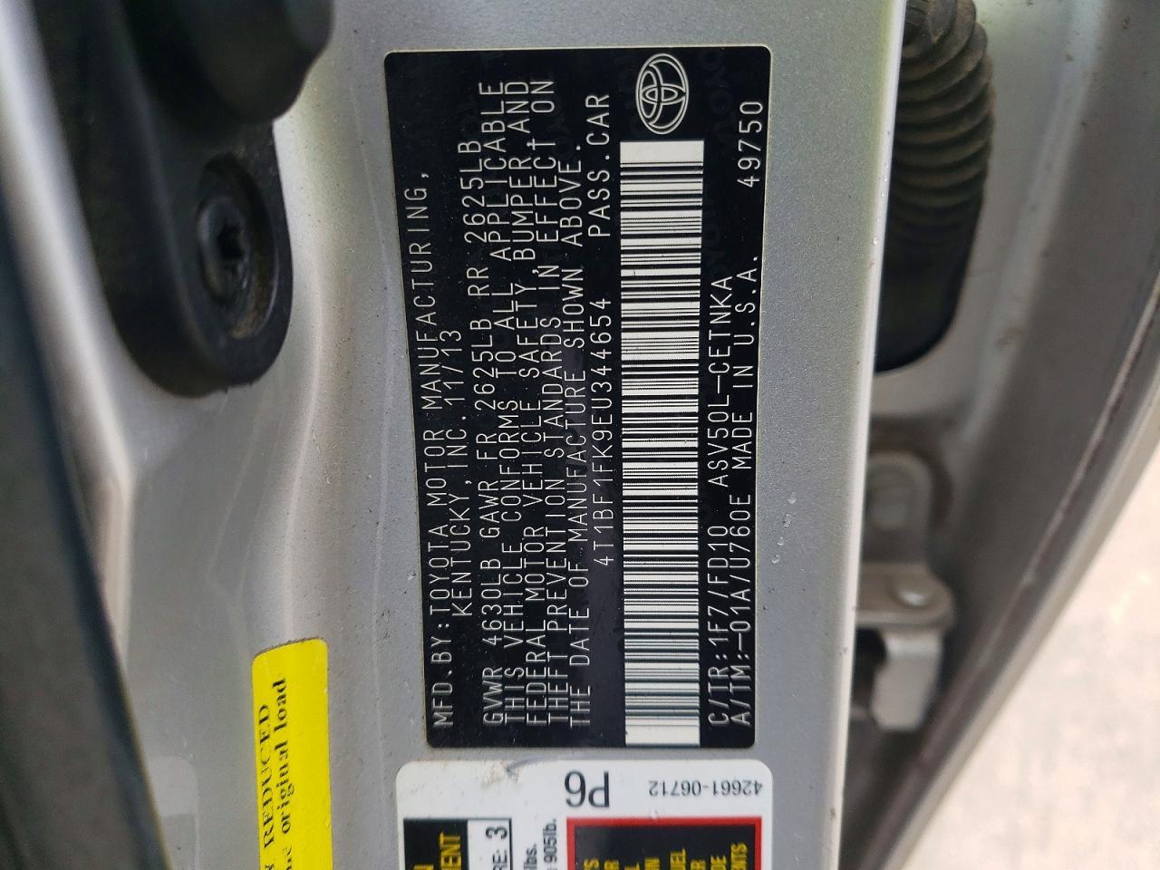 2014 TOYOTA CAMRY