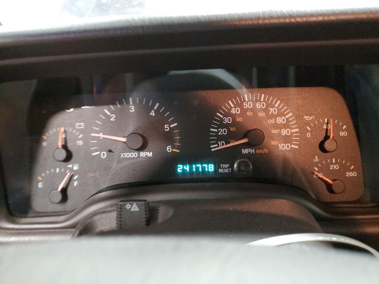 2001 JEEP CHEROKEE