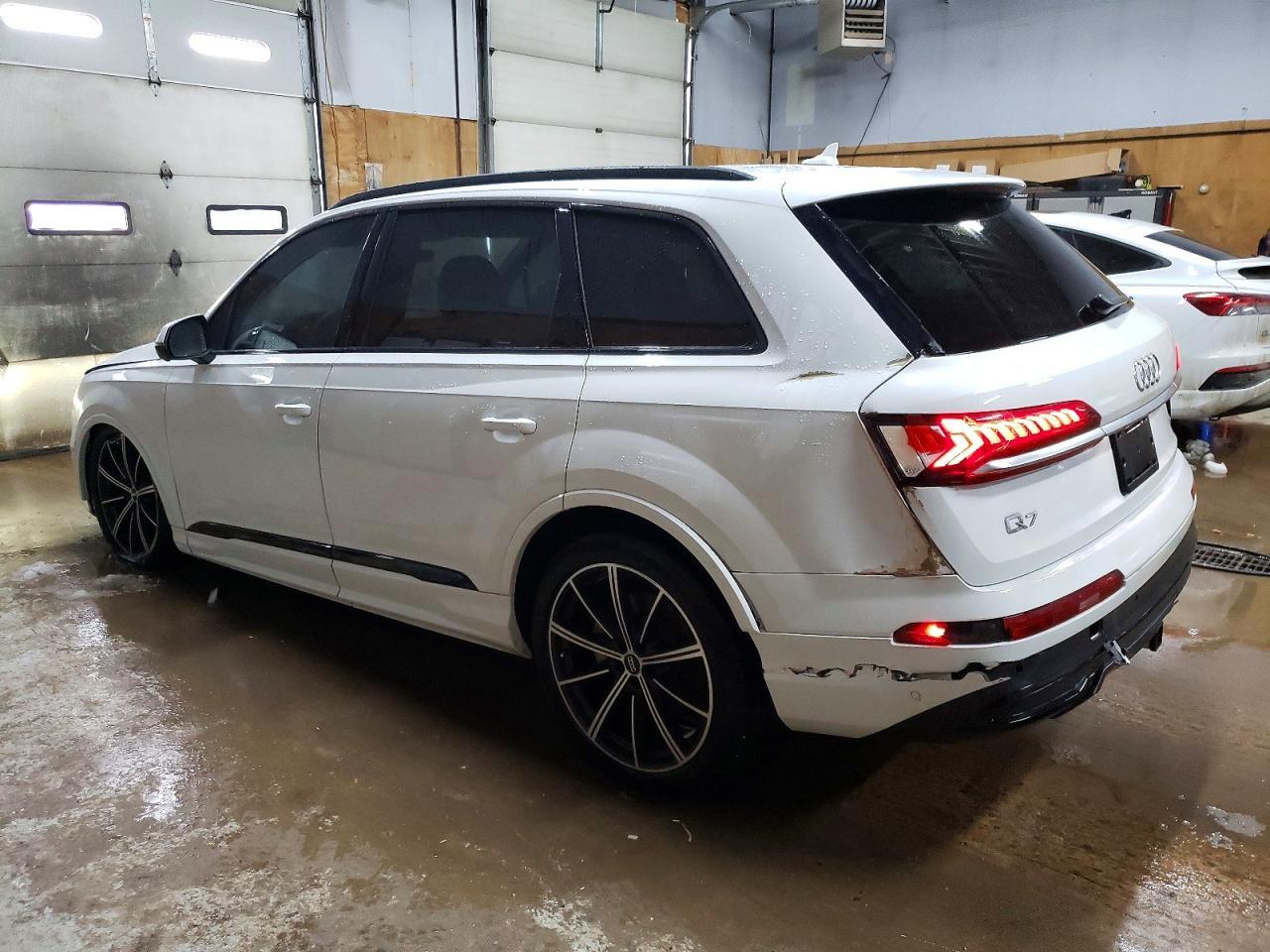 2020 AUDI Q7